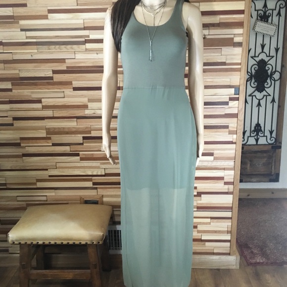 Vince Camuto Dresses & Skirts - ‼️SOLD IN BUNDLE‼️ VINCE CAMUTO MAXI